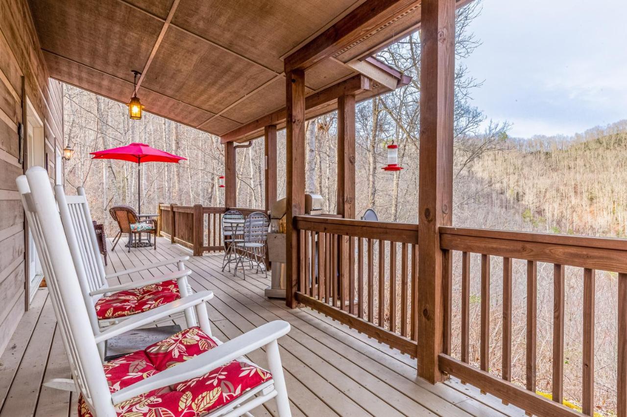 Tree Top Cabin Sylva Exterior photo