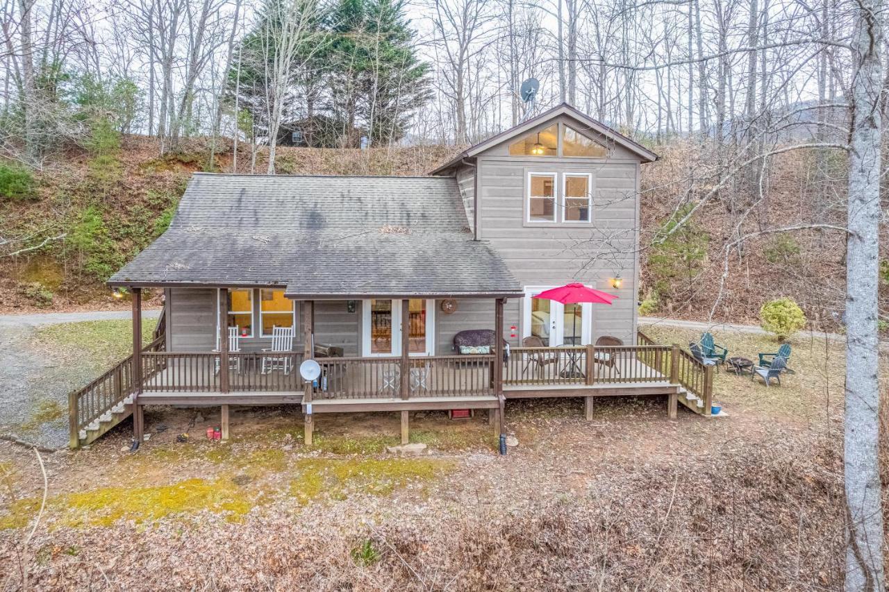 Tree Top Cabin Sylva Exterior photo